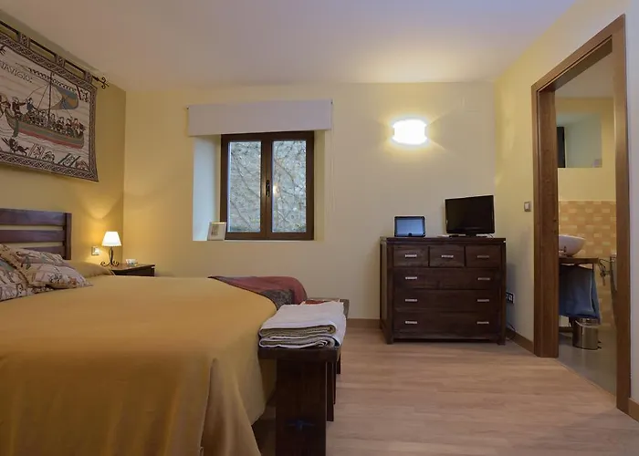 Guest house Ruta Del Tiempo 3*